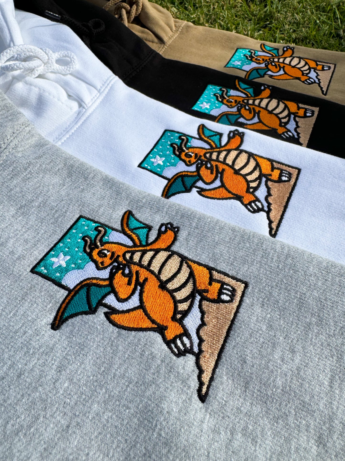 Dragonite "DRAGON CLAW" Hoodie